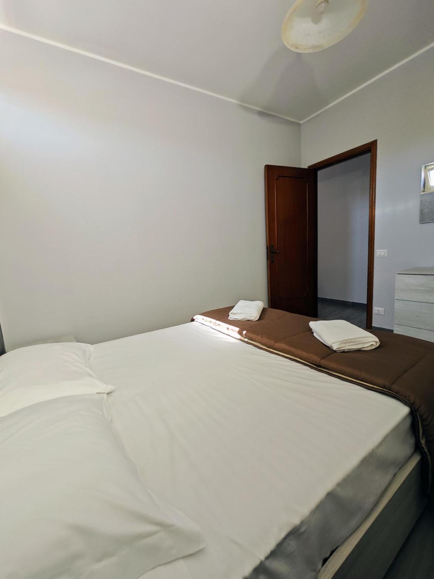 Etnapartment 2 Giardini Naxos Eksteriør billede