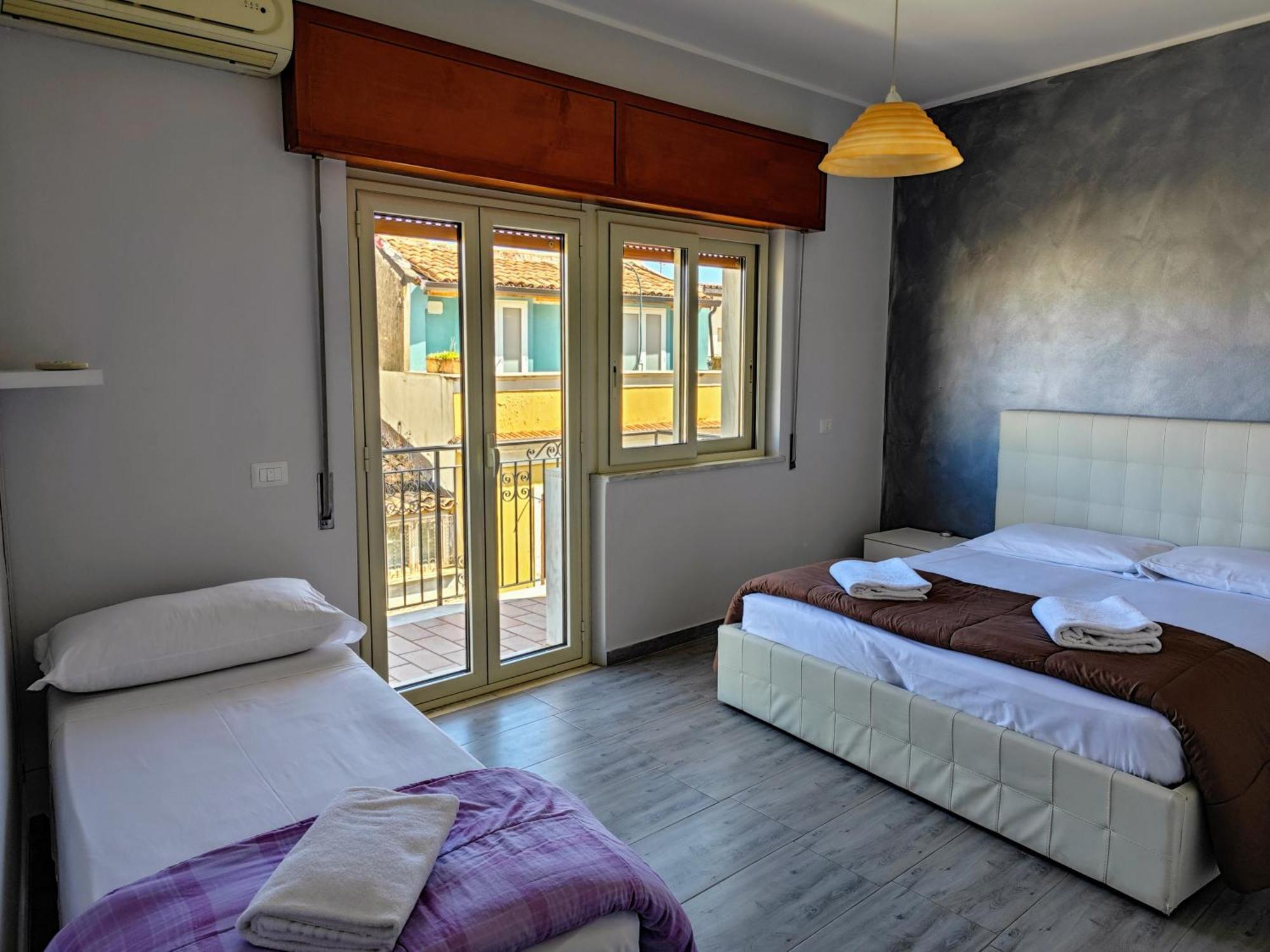 Etnapartment 2 Giardini Naxos Eksteriør billede